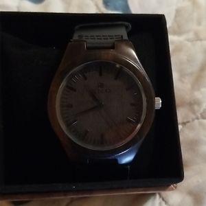 Men's Wooden Watch with leather band